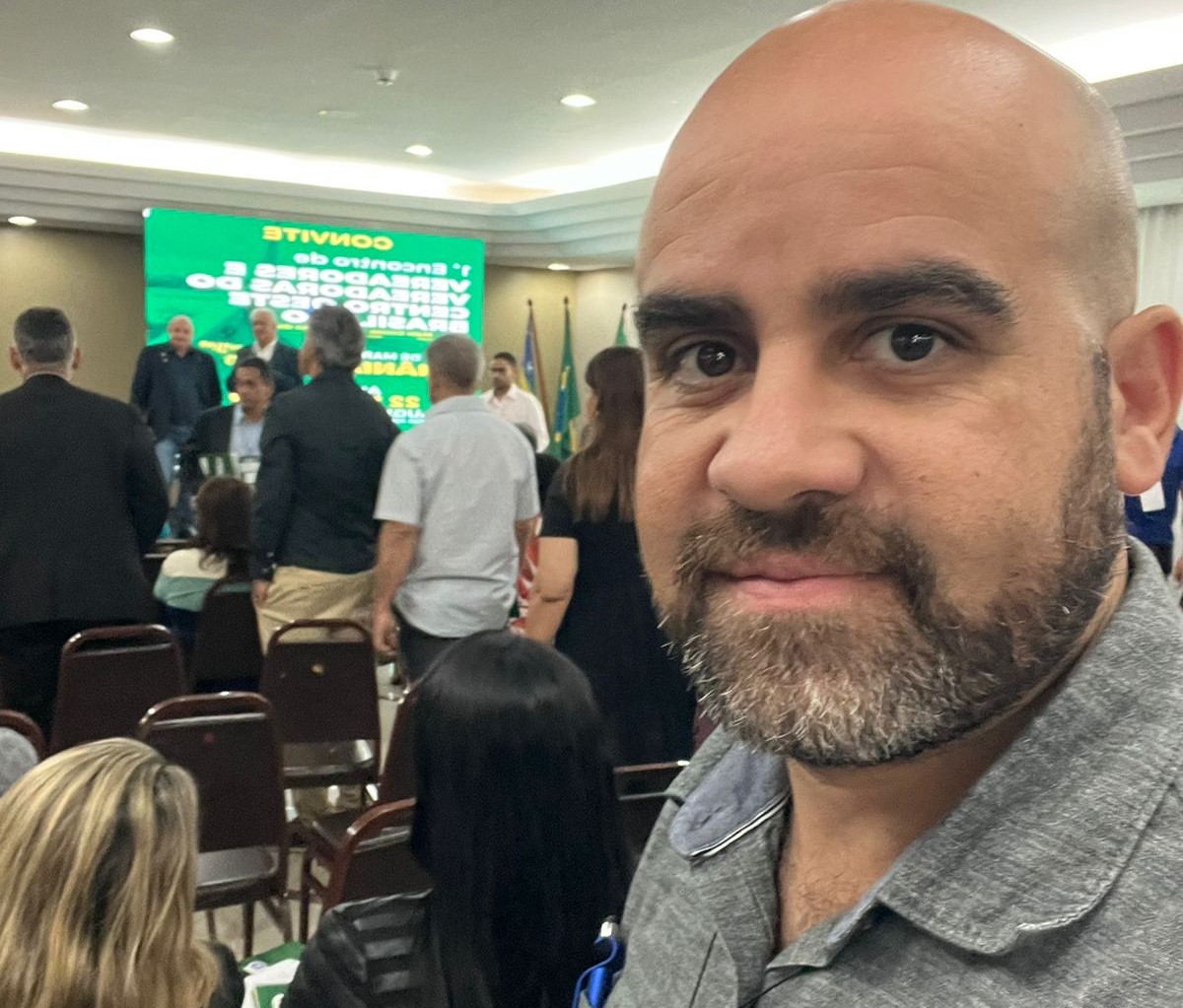 José Fernandes participa do 1° Encontro de Vereadores e Vereadoras do Centro-Oeste brasileiro