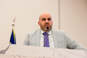 José Fernandes ressalta a ampliação de atribuição de UBS, que a partir de agora terá assistência 24 horas de urgência e emergência na Vila Norte