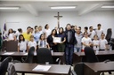 Leandro Ribeiro recebe na Câmara visita dos alunos da Escola Municipal Antônio Constante
