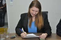 Lei de autoria de Andreia Rezende avança na luta contra fraudes