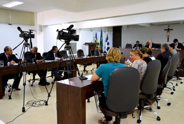  LOA é aprovada em segunda votação