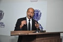 Luiz Lacerda critica privatizações de serviços essenciais à população, como água e energia Luiz Lacerda critica privatizações de serviços essenciais à população, como água e energia