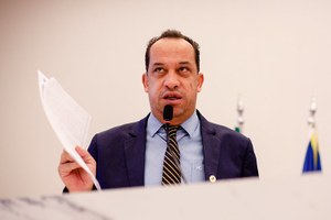 Luzimar Silva parabeniza Anápolis Futebol Clube pela permanência na Série C e critica transporte coletivo do município