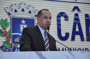 Luzimar Silva reclama da distância dos locais de votação para escolha de conselheiros titulares
