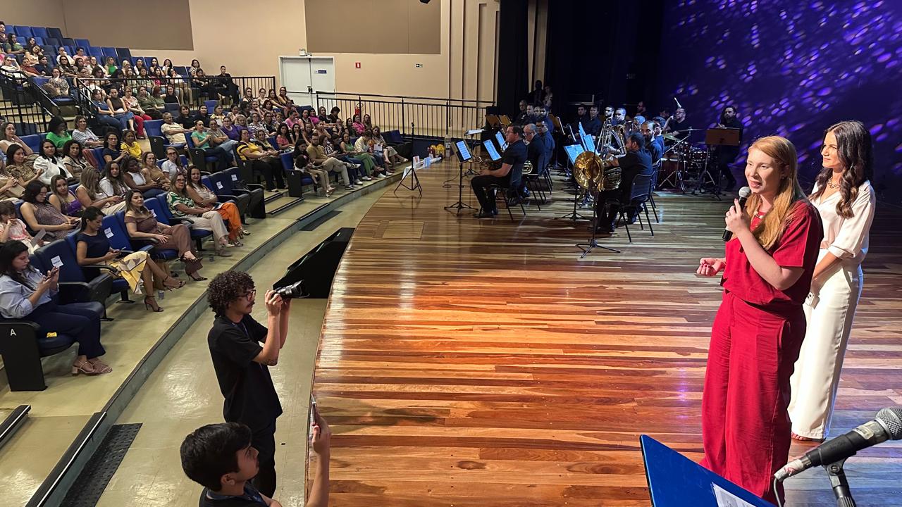 Março Mulher: Câmara Municipal de Anápolis, em conjunto com a Prefeitura, participa de homenagem às servidoras municipais