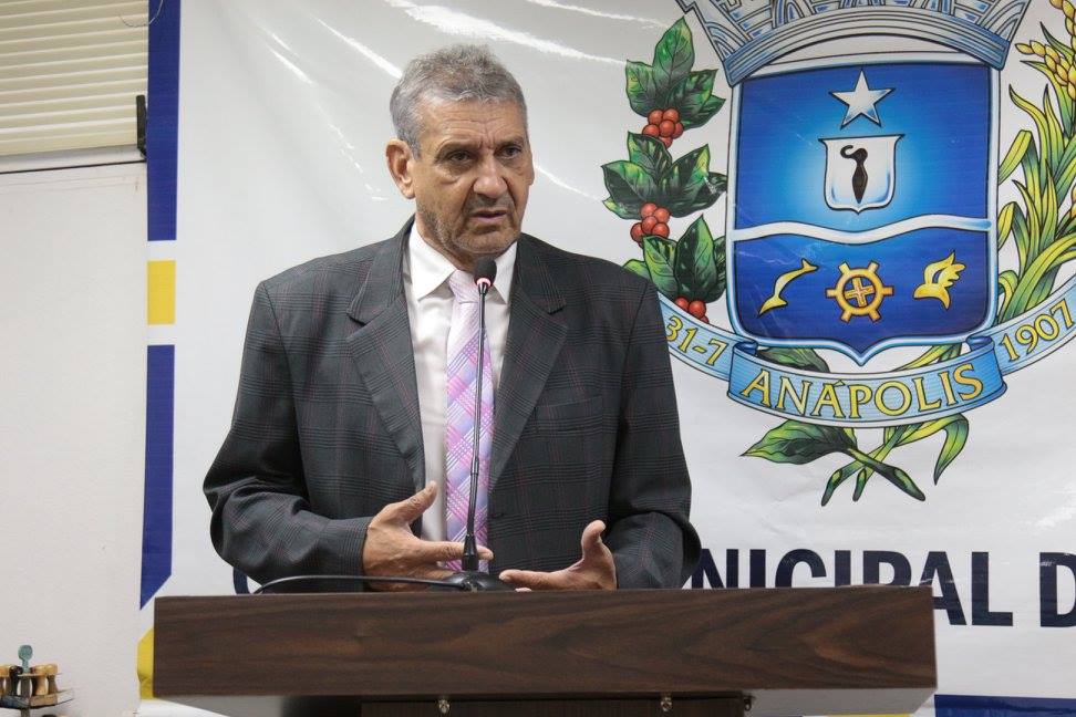 Mauro Severiano pede local adequado para aulas de direção