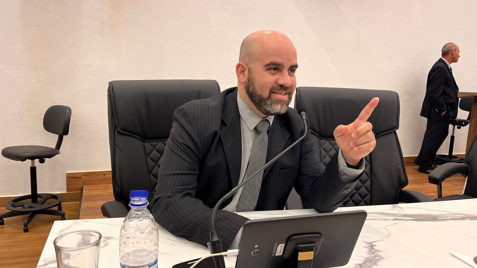 Em busca de políticas de atenção às crianças traqueostomizadas, vereador José Fernandes propõe dia municipal para crianças nessa situação