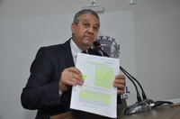 Pastor Elias apresenta Moção de Apelo solicitando revisão de taxas cartorárias