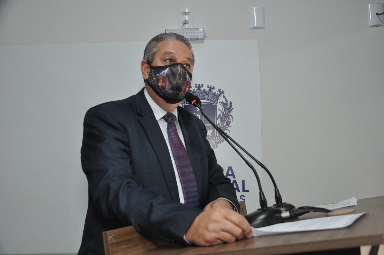 Pastor Elias Ferreira fala sobre demissões na Santa Casa; hospital repara dados sobre déficit