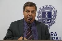 Paulo de Lima fala sobre Wilder Morais e Sandro Mabel em seu discurso