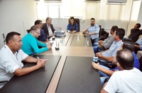 Permissionários do transporte escolar buscam solução de demandas da categoria