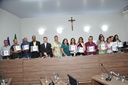 Poder Legislativo homenageia auxiliares de administração escolar em sessão solene Poder Legislativo homenageia auxiliares de administração escolar em sessão solene