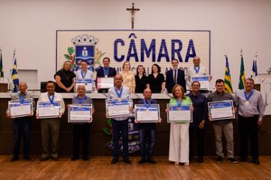 Poder Legislativo homenageia dedicação social com a Medalha José Borges