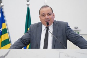 Policial Federal Suender comenta sobre taxação ao Brasil e atribui responsabilidade ao governo federal