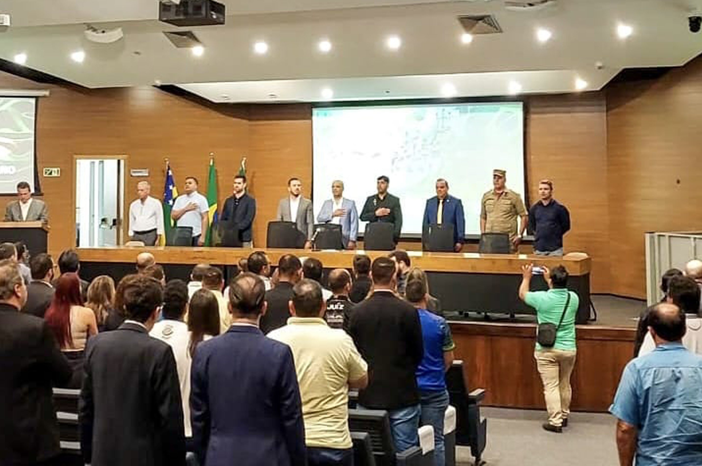 Policial Federal Suender esteve no evento “Frente Goiana de Vereadores de Direita”