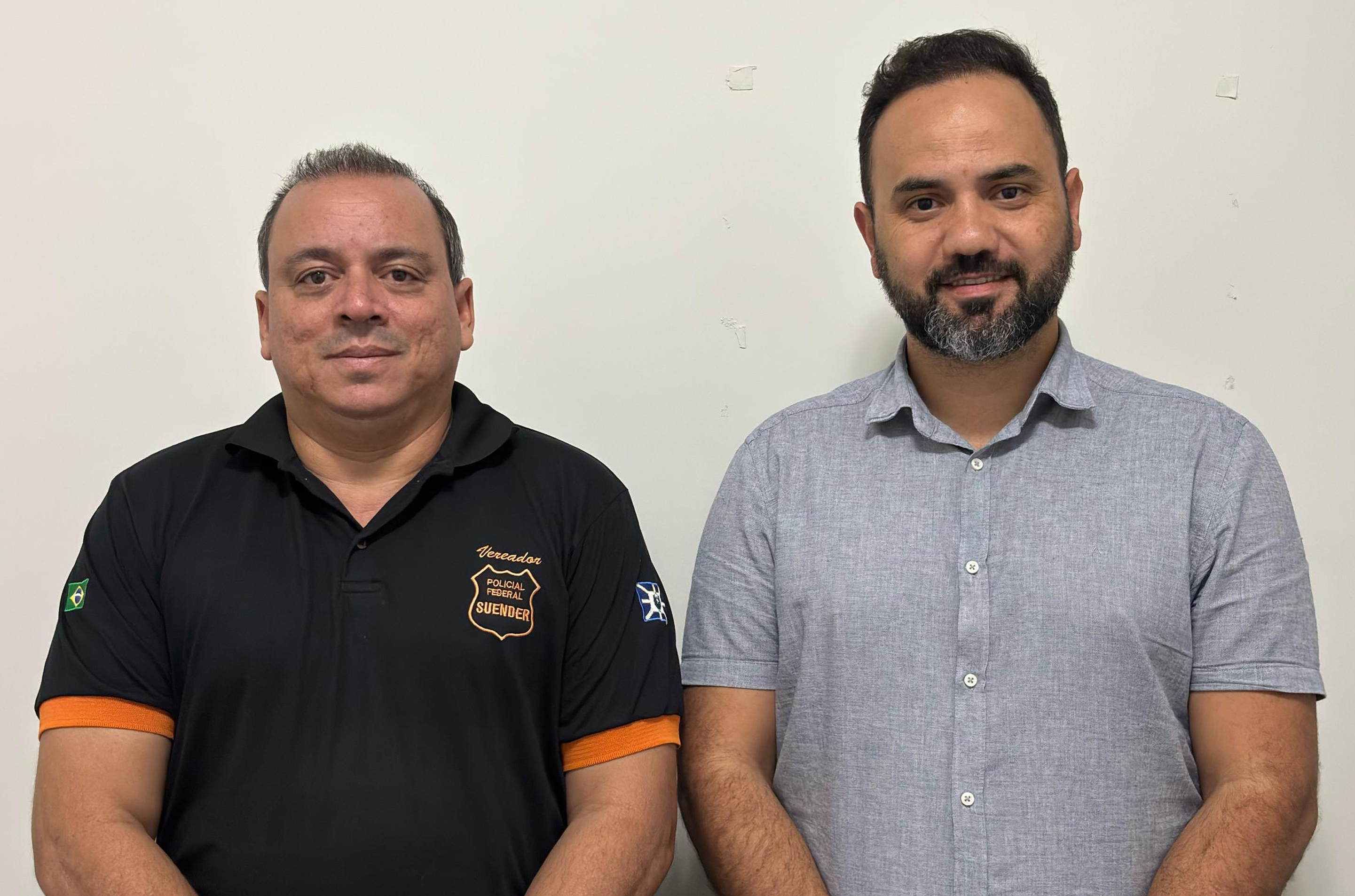 Policial Federal Suender recebe em seu gabinete o secretário de Habitação e Planejamento Urbano