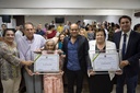 Por iniciativa de Domingos Paula, Câmara outorga títulos de cidadania anapolina a duas moradoras do bairro de Lourdes Por iniciativa de Domingos Paula, Câmara outorga títulos de cidadania anapolina a duas moradoras do bairro de Lourdes