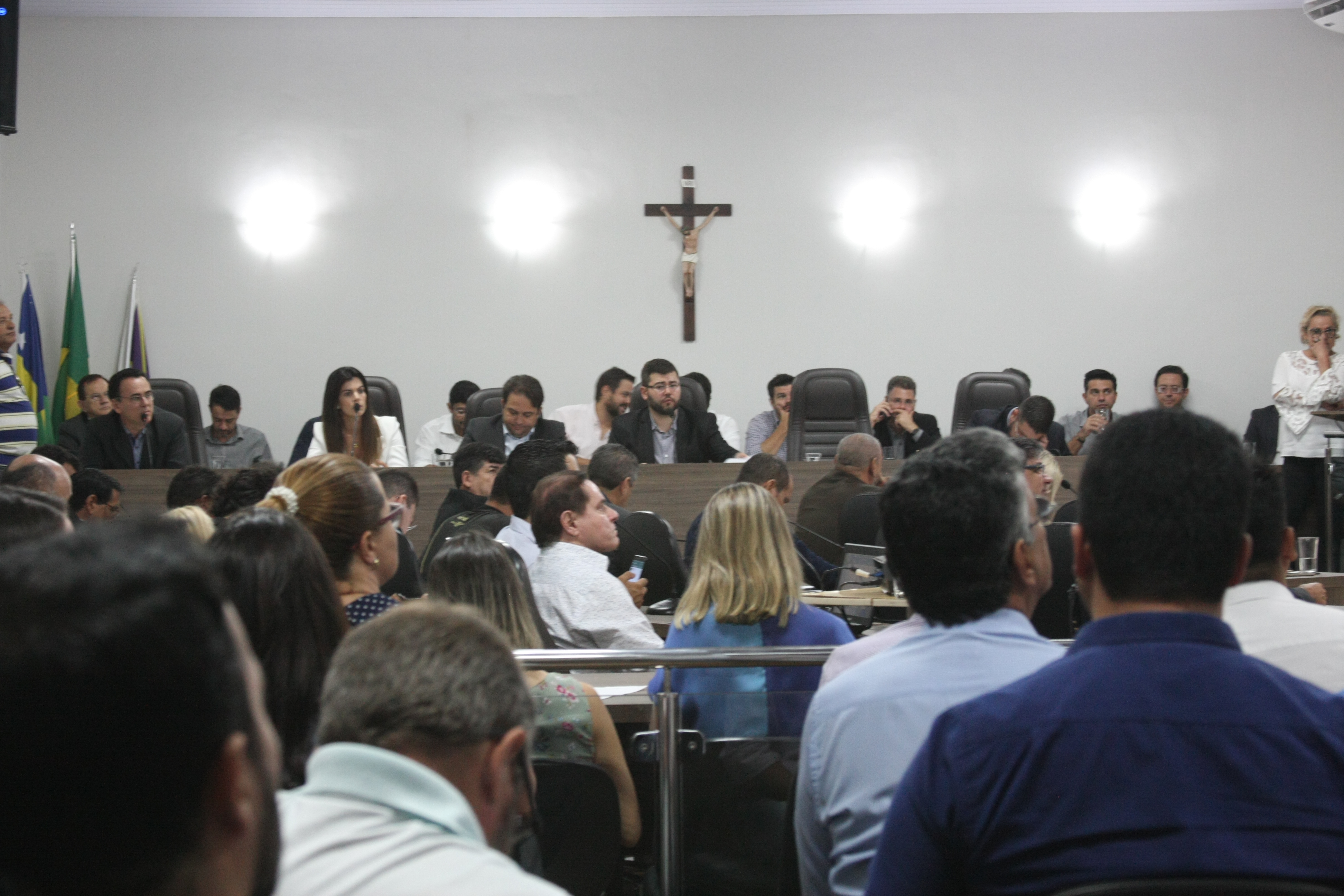 Prefeito presta contas do 3º quadrimestre de 2017 em audiência pública na Câmara Municipal