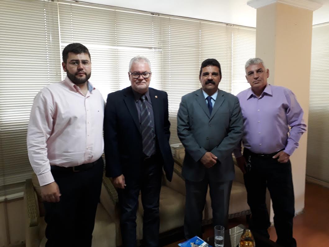Presidente Amilton Filho recebe Associação Brasileira das Câmaras Municipais