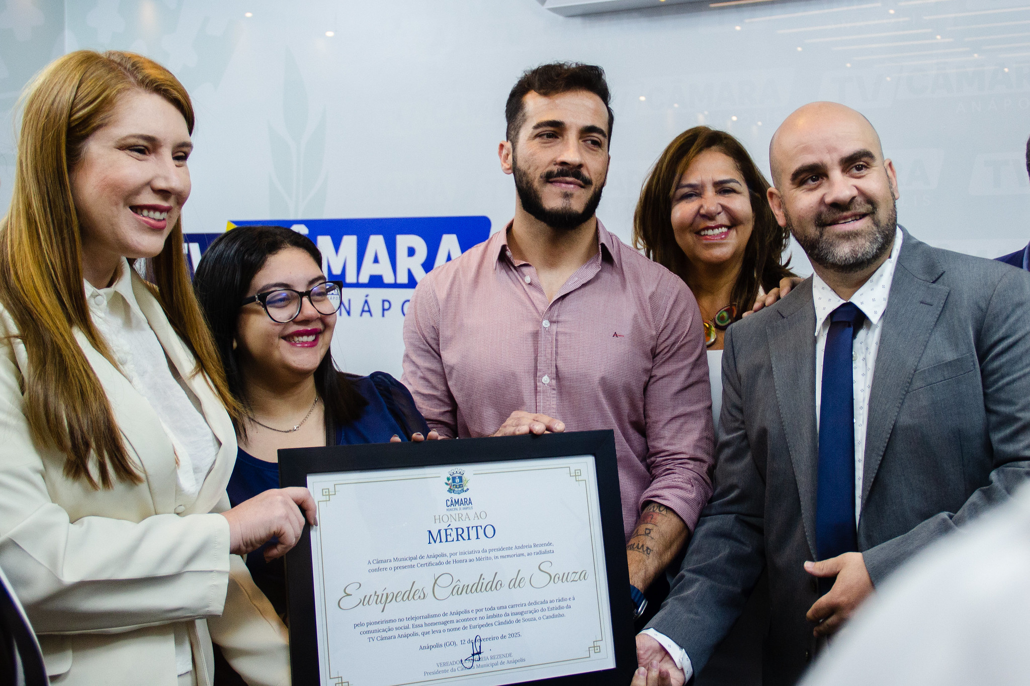 Presidente Andreia inaugura Estúdio da TV Câmara ‘Repórter Eurípedes Cândido de Souza’