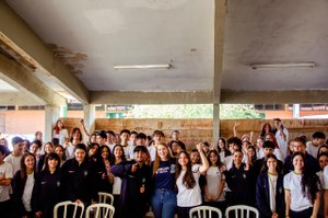 Presidente Andreia Rezende discute bullying com estudantes do Colégio Estadual de Período Integral Genserico Gonzaga Jaime