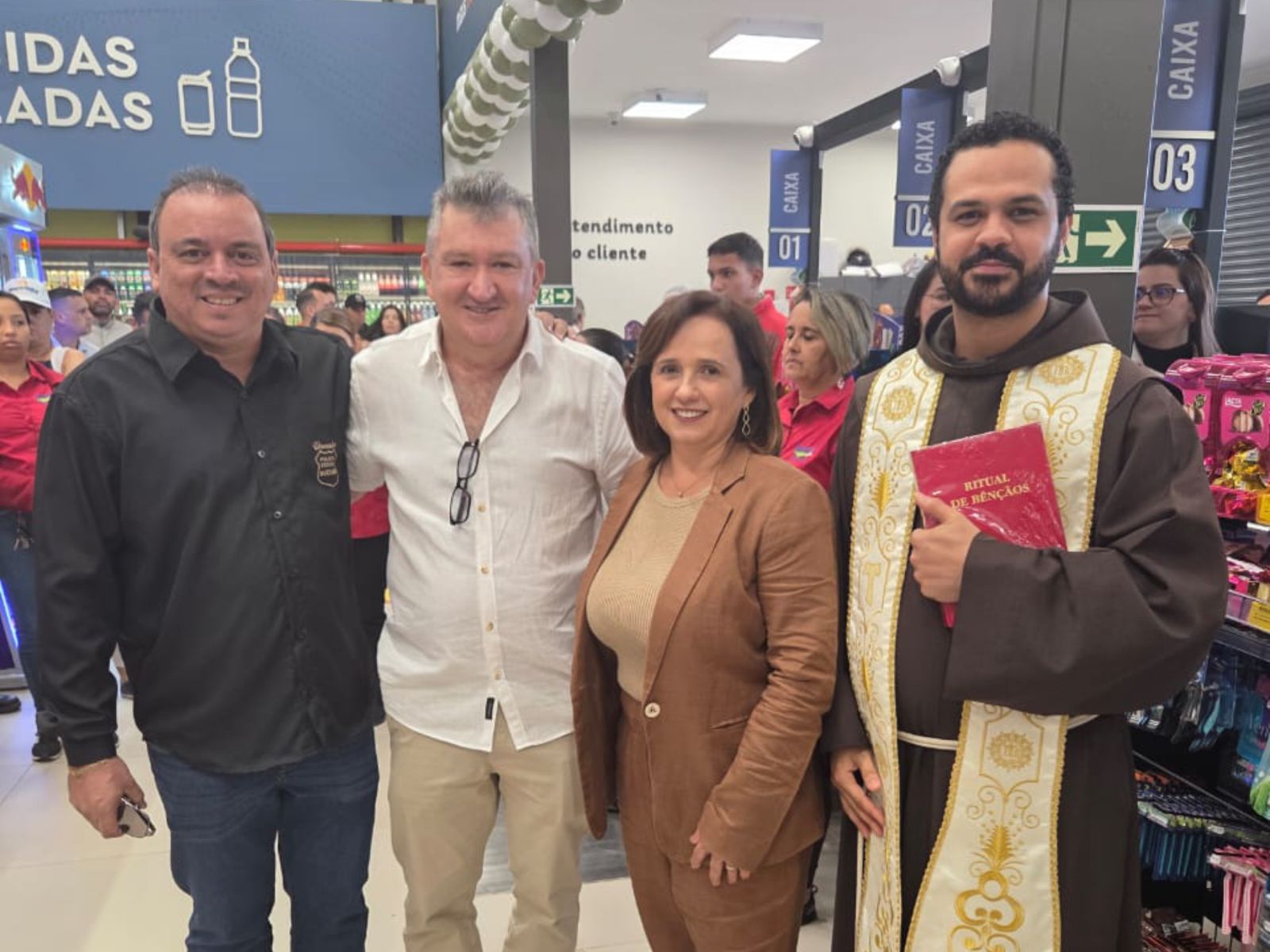 Presidente da Comissão de Indústria e Comércio participa de inauguração do Atende Mais Supermercados