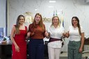Presidente recebe primeira-dama de Abadiânia para discutir ações concretas de valorização feminina para o mês da mulher