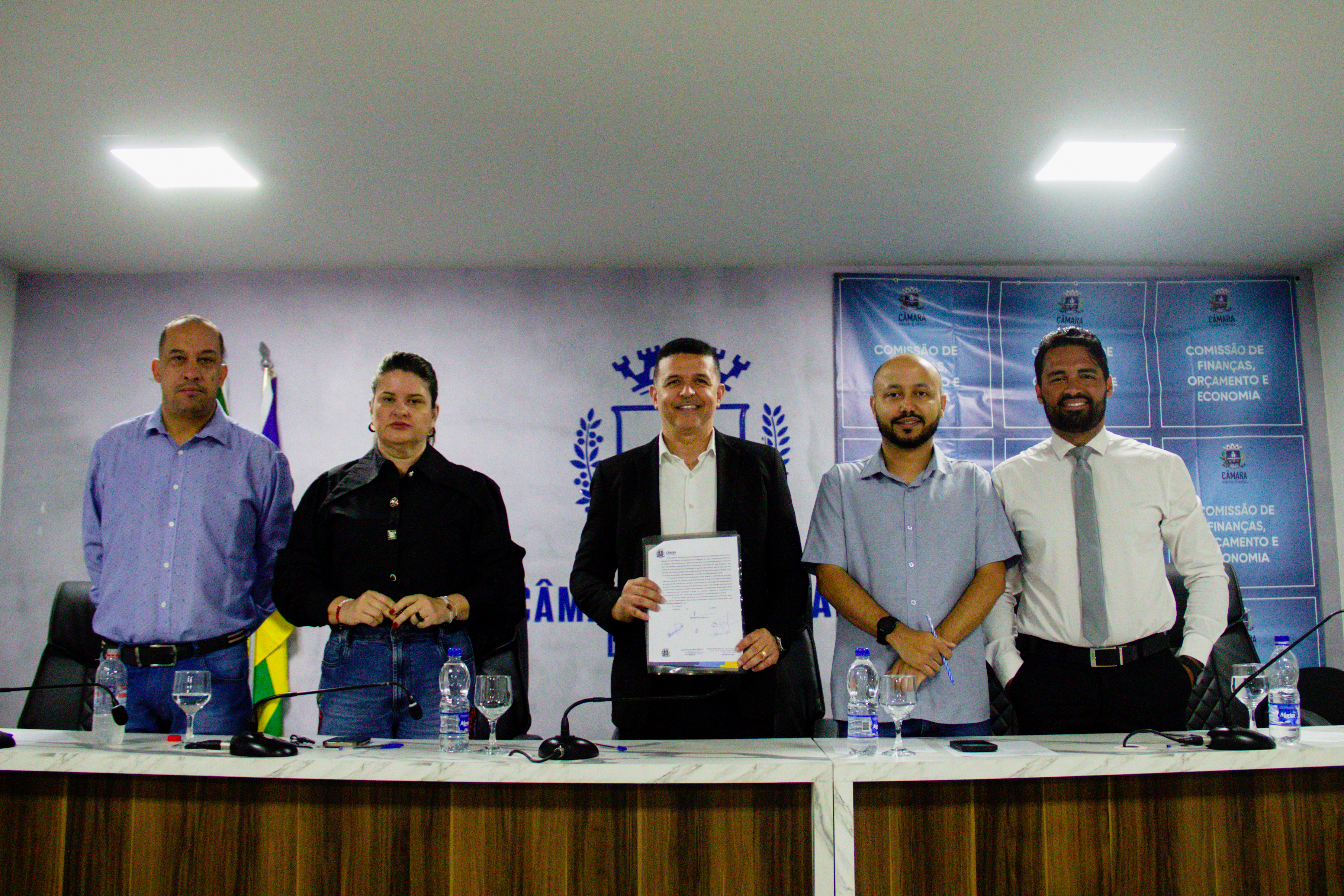 Primeira reunião da Comissão de Finanças elege Wederson Lopes para presidente e Seliane da SOS para vice