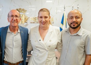 Professor Marcos  acompanha visita do deputado Rubens Otoni e reforça compromisso com Anápolis