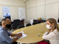 Professor Marcos apresenta demandas na educação para Secretária Eerizânia Freitas