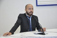 Professor Marcos apresenta projeto que cria política municipal de preservação às nascentes e mananciais de água