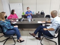 Professor Marcos avalia retorno das aulas presenciais com gestores da educação municipal  