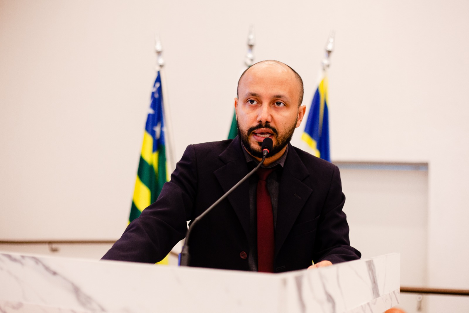 Professor Marcos Carvalho destina mais de R$400 mil em emendas impositivas