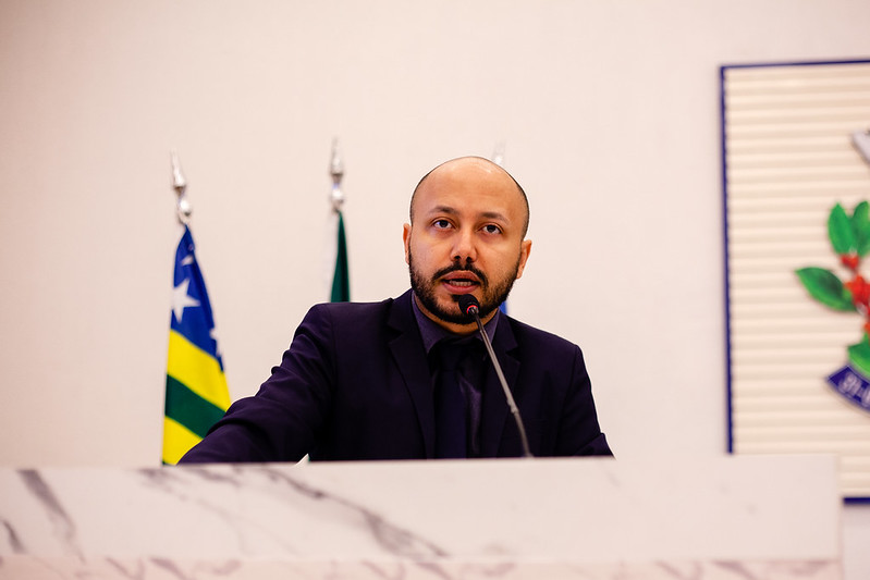 Professor Marcos Carvalho lamenta falecimento de Dom João Wilk e destaca legado para igreja e município