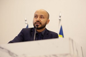Professor Marcos Carvalho repercute sobre emendas encaminhadas por deputado estadual Antônio Gomide
