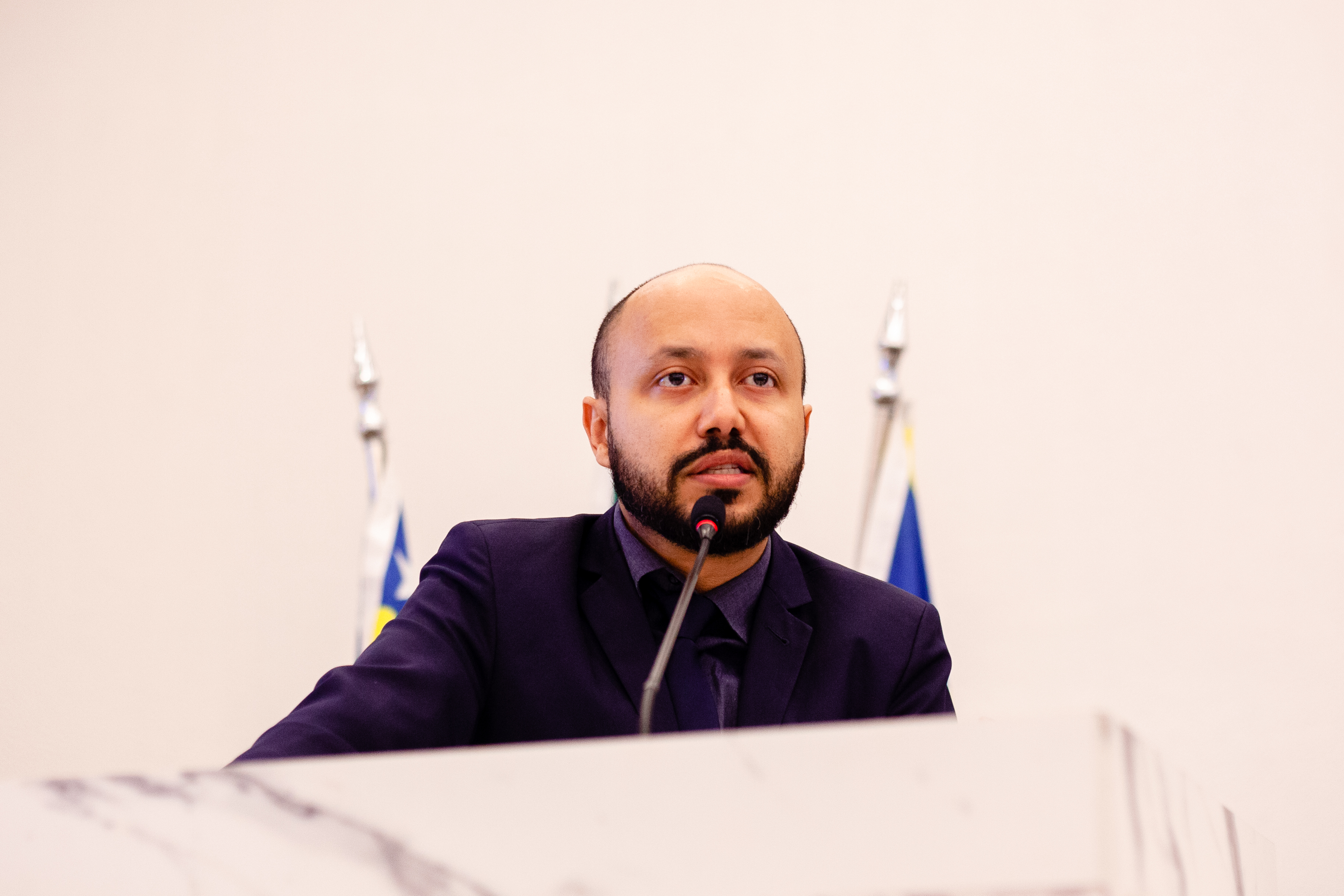 Professor Marcos destaca auxílio do governo federal para pacientes que fazem radioterapia