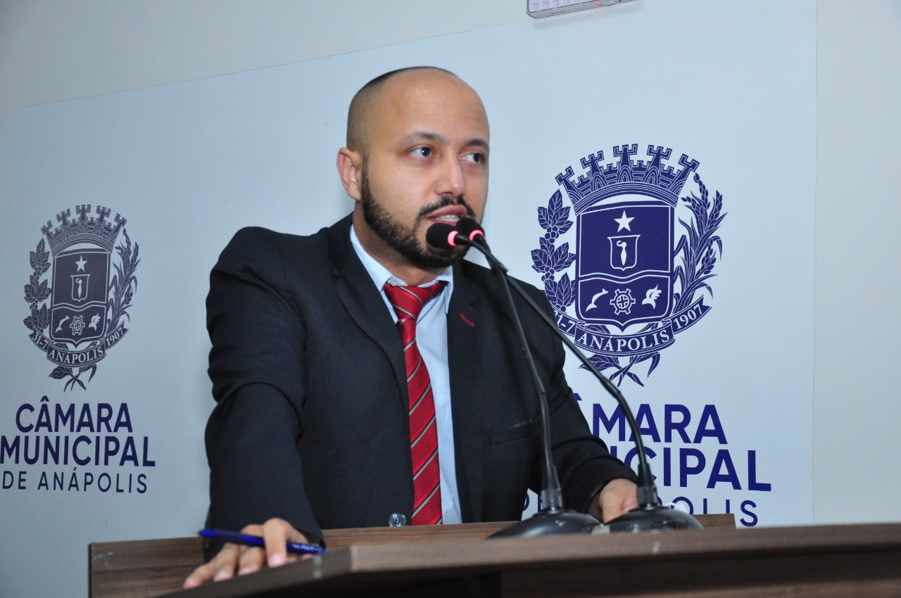 Professor Marcos diz que vai lutar pela melhoria dos serviços da Enel em Anápolis