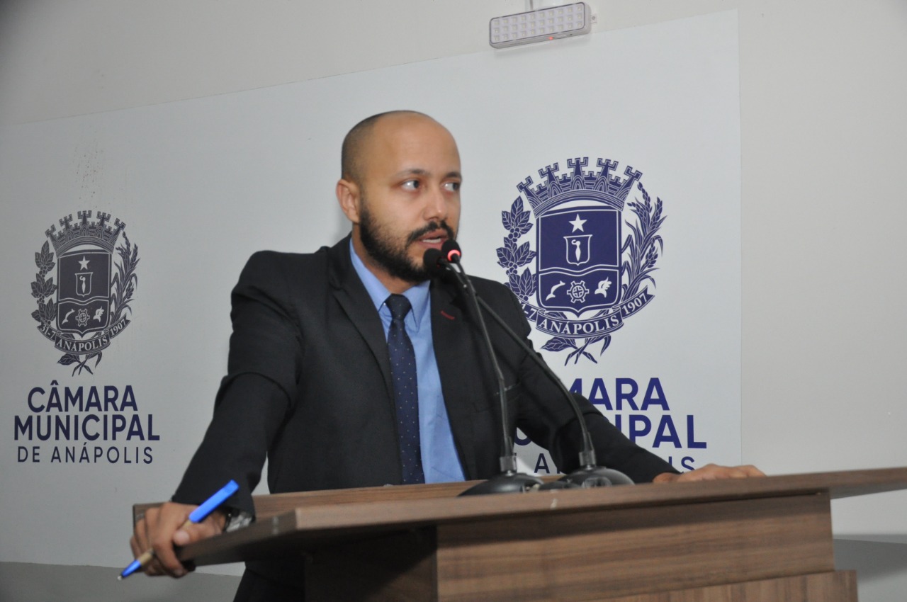 Professor Marcos questiona mudança de cargos dos professores de apoio da rede estadual