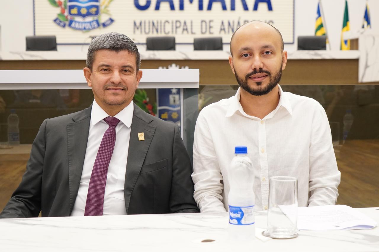 Professor Marcos recebe presidente do Conselho Federal de Psicologia em congresso que fortalece a luta antimanicomial em Goiás