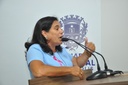Professora Geli discursa em defesa da educação pública de qualidade e valorização dos profissionais