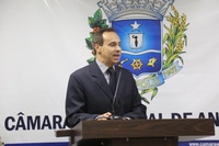 Frei Valdair pede disponibilidade de creche noturna 