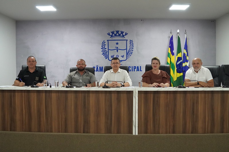 Projeto sobre destinação voluntária de troco em estabelecimentos comerciais é aprovado em Comissão de Finanças