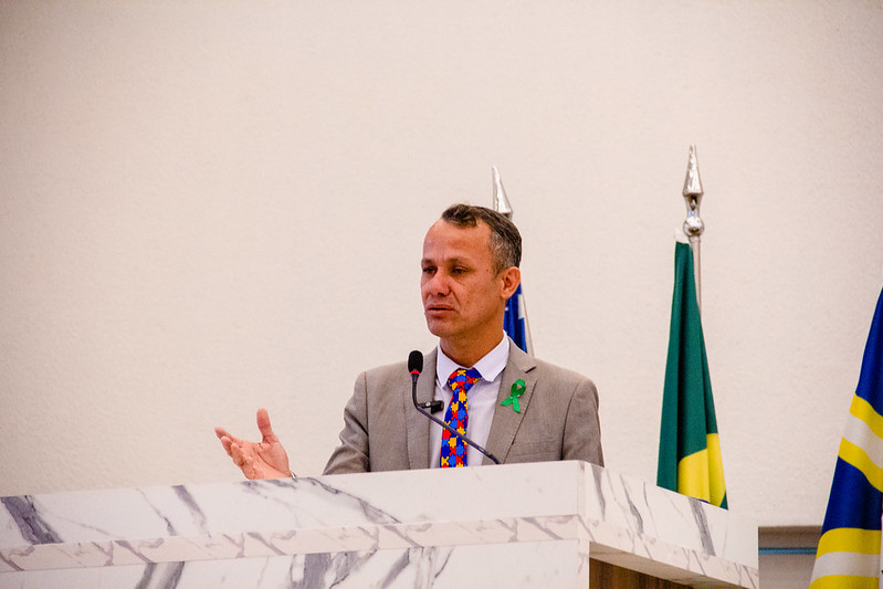 Reamilton do Autismo defende laudo com validade indeterminada para autistas e pede por conscientização