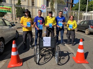Reamilton do Autismo promove campanha de conscientização sobre vagas exclusivas em Anápolis