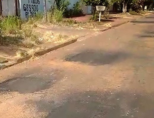 Reamilton Espíndola informa sobre obras realizadas pela CMTT no Bairro das Bandeiras após requerimento de sua autoria
