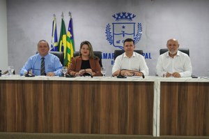 Regime de adiantamento é liberado pela Comissão de Finanças para votação em plenário