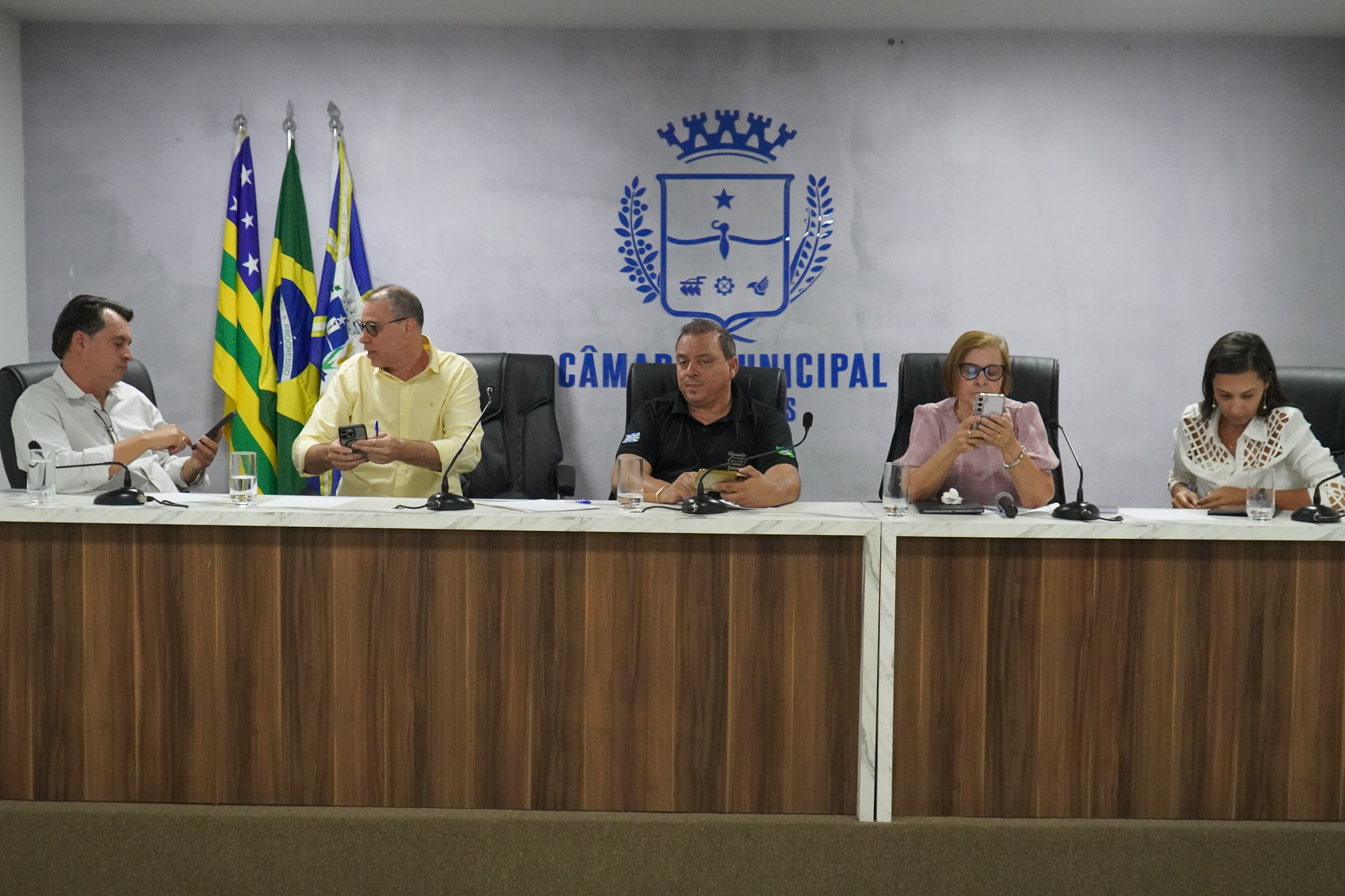 Reunião realizada pela Câmara Municipal dá sequência aos debates sobre a adesão de Anápolis ao Consórcio Intermunicipal para gerenciamento do SAMU