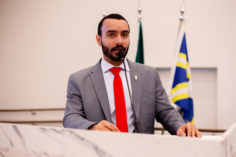 Rimet Jules informa sobre reforma de escola em Anápolis e participação na COP 30, em Belém