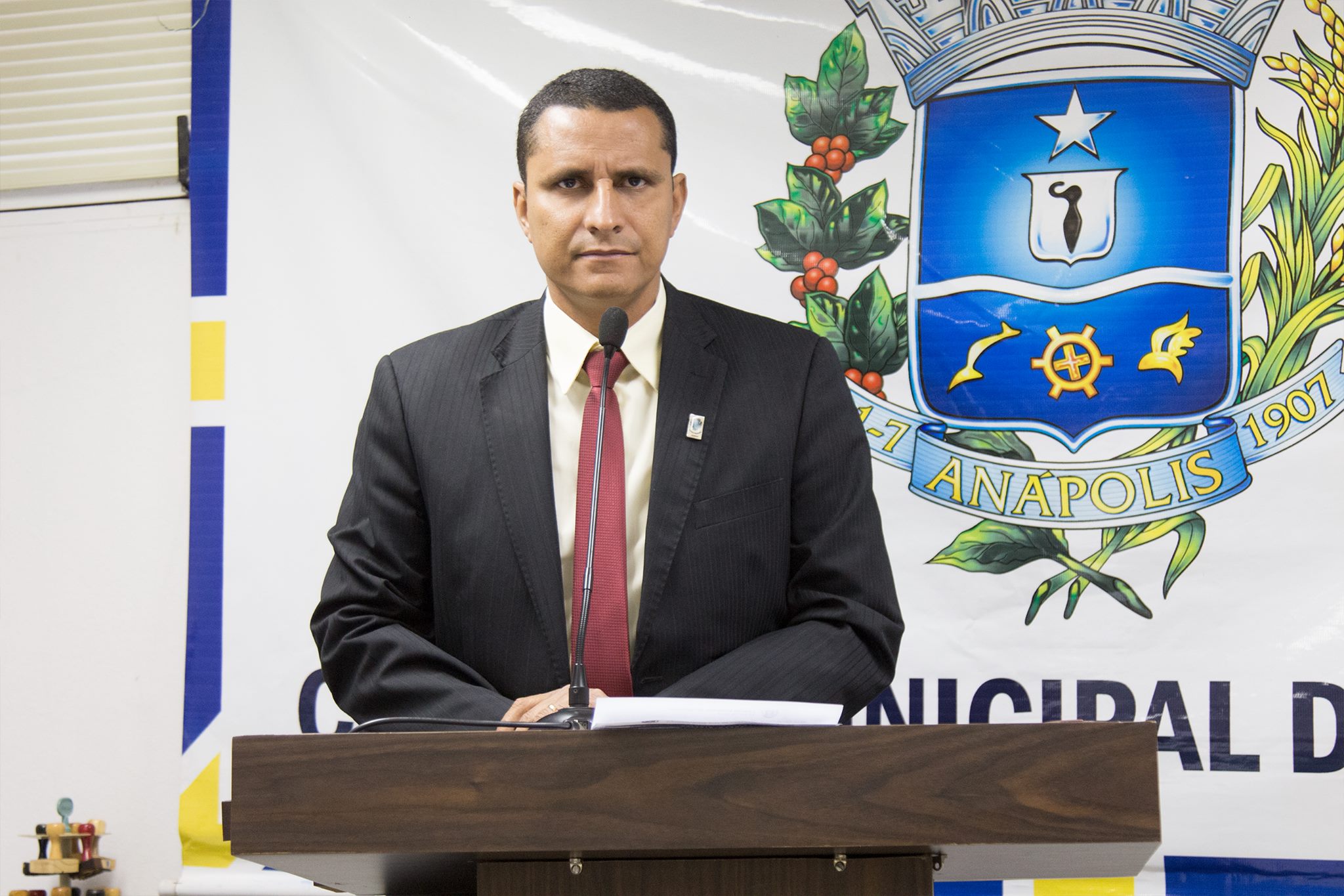 Sargento Pereira cobra explicações sobre obras municipais