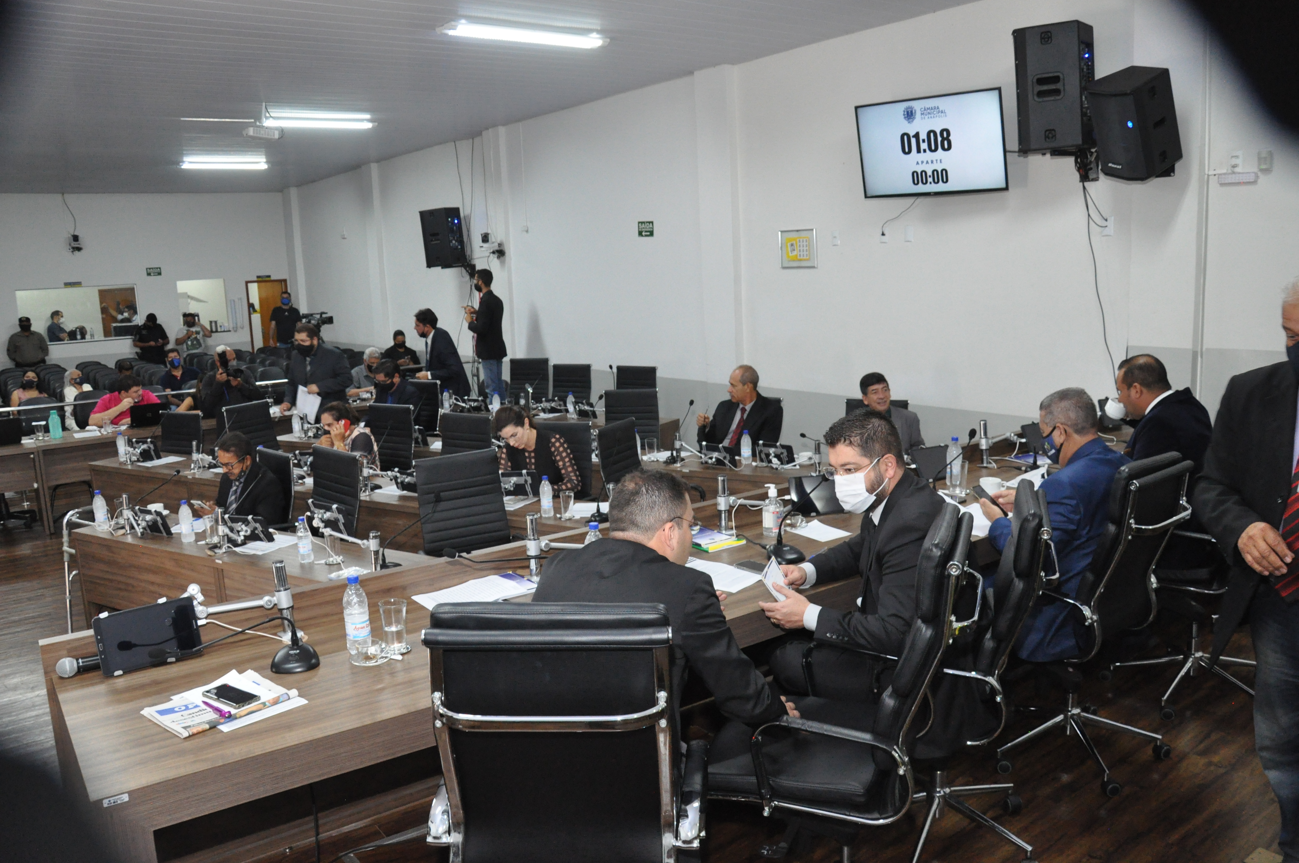 Sessão extra convocada para terça-feira, 22, com sete projetos em pauta